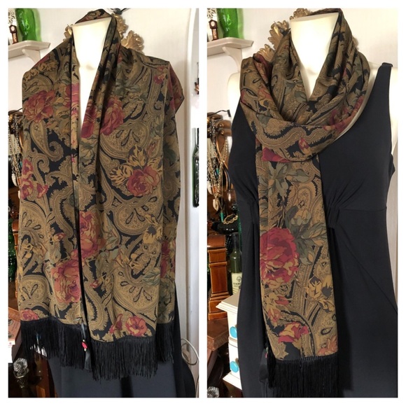 Vintage Accessories - Vintage Silk Scarf Wrap w Fringe in a Rose Paisley